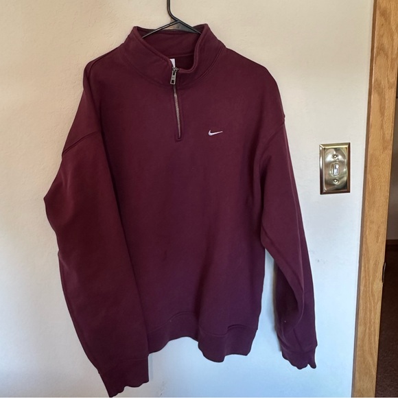 Nike Solo Swoosh Quarter Zip Size L - Picture 1 of 2